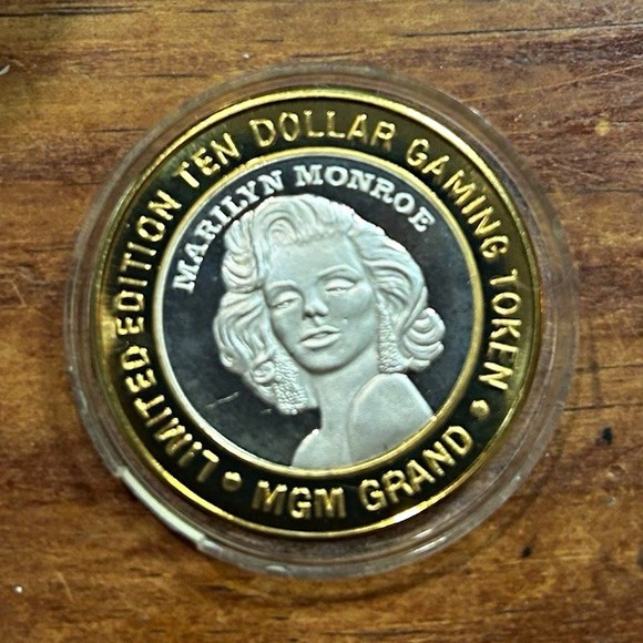 Other - $10 Marilyn Monroe MGM Grand Gaming Token .999 Silver Center